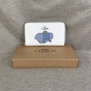 Disney Coach Dumbo Zip Wallet Ivory X Leather Accordion Long Wallet Logo Print